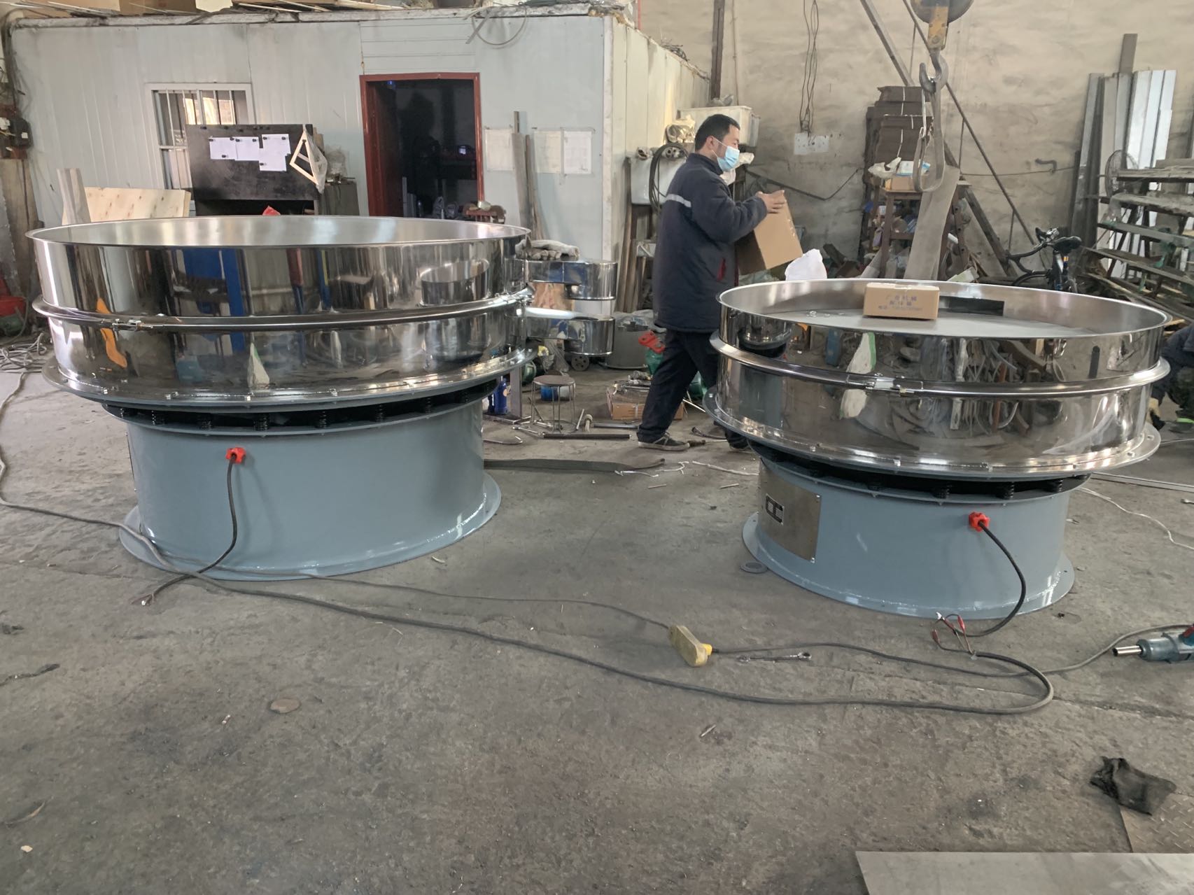 振動篩生產(chǎn)廠家分析設(shè)備轉(zhuǎn)速慢原因